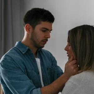 The Role of Vulnerability - From Intimate Bonds to Transformational Leadership